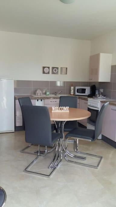 Appartement Romana Puissalicon 34 Bagian luar foto